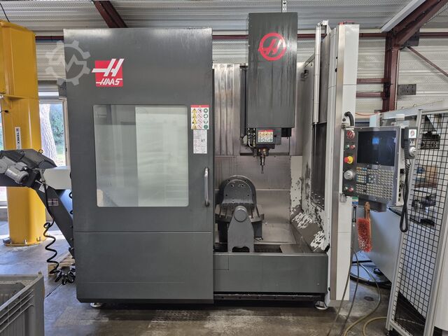 Vertikales Bearbeitungszentrum HAAS UMC-750