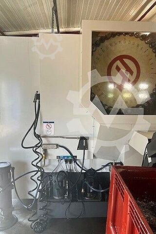 Vertikales Bearbeitungszentrum HAAS UMC-750