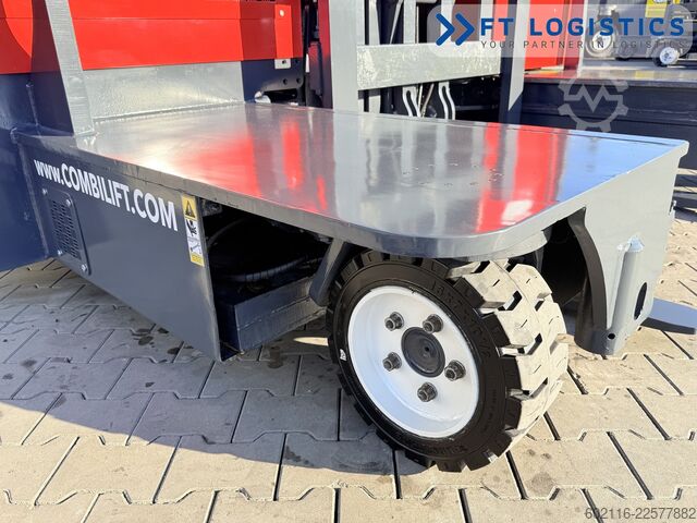 Empilhadeira multidirecional Combilift C3000GST TRIPLEX 8300 FREE-LIFT NEW TIRE