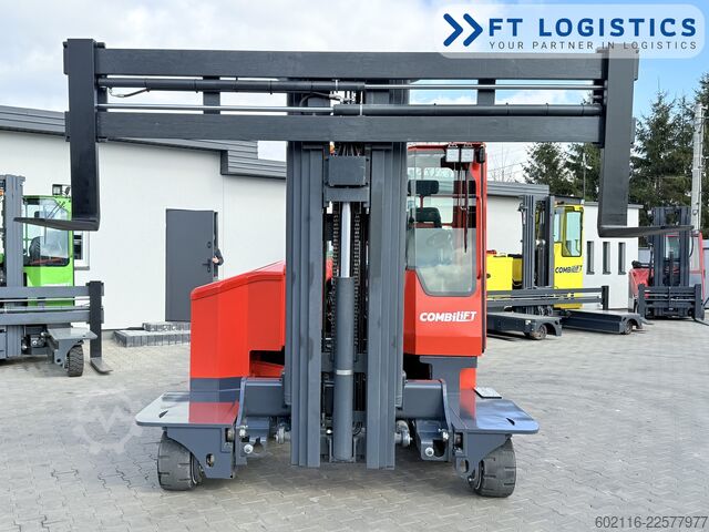 Fyrvägstruck Combilift C3000ET TRIPLEX 5940 WIDE FORK POSITIONE