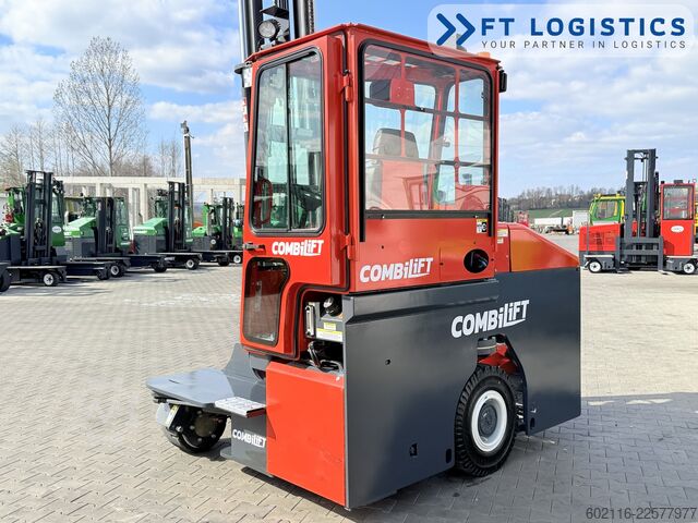 Fyrvägstruck Combilift C3000ET TRIPLEX 5940 WIDE FORK POSITIONE