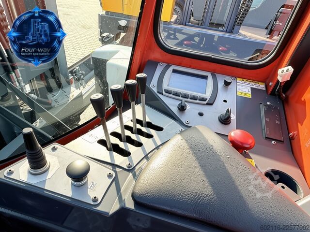 Fyrvägstruck Combilift C3000ET DUPLEX 4850 WIDE FORK POSITIONER
