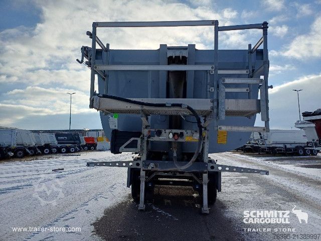 Semi-reboque basculante Schmitz Cargobull Semitrailer Tipper Steel half pipe body 25m³