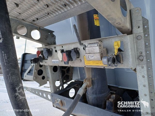 Semi-reboque basculante Schmitz Cargobull Semitrailer Tipper Steel half pipe body 25m³