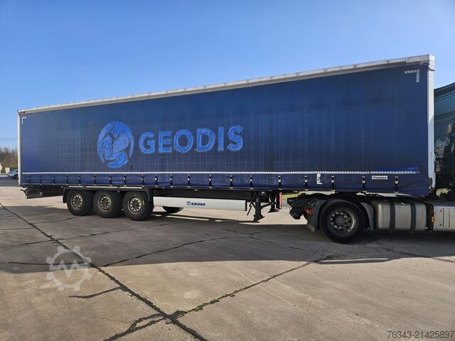 Otvorena poluprikolica sa ceradom Krone SD