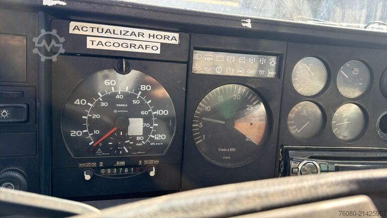 油罐车 MAN 10.153 (7410L / STEEL SUSP. / MANUAL PUMP / POM...