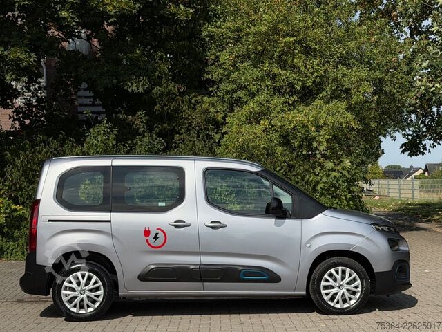 Mikroautobuss Citroën ë-Berlingo 136 FEEL M 2x Schiebetür Klima