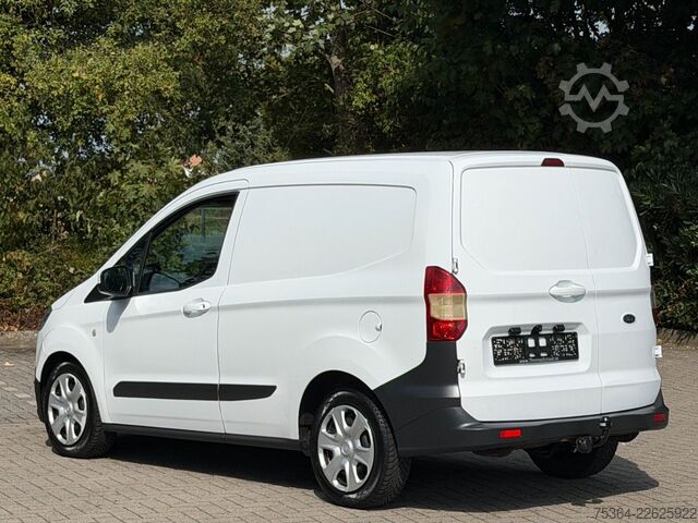 Mikroautobuss FORD Transit Courier 1.5 TdCi L1H1 Klima Ahk Kamera