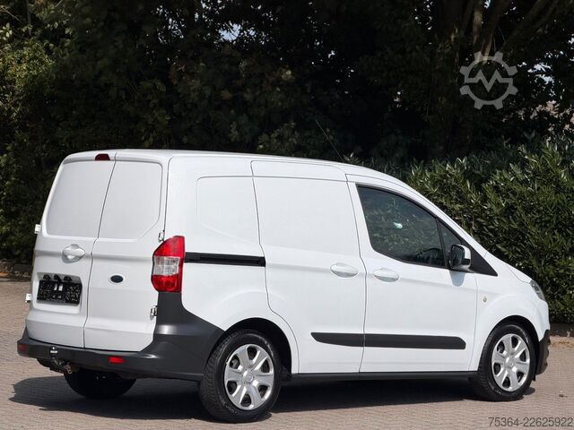 Mikroautobuss FORD Transit Courier 1.5 TdCi L1H1 Klima Ahk Kamera