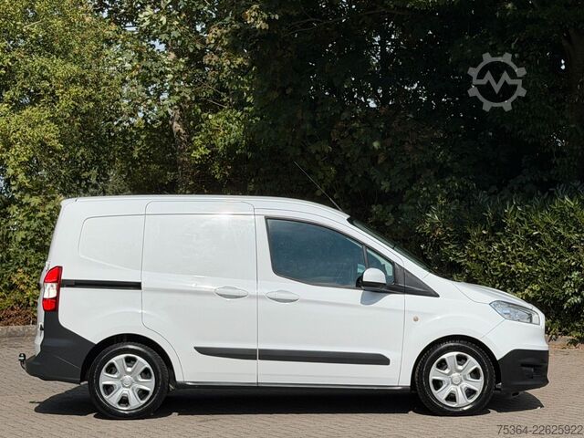 Mikroautobuss FORD Transit Courier 1.5 TdCi L1H1 Klima Ahk Kamera