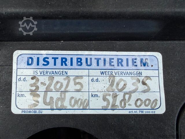 Slēgtais furgons FORD Transit Courier 1.5 TdCi L1H1 Klima Ahk Kamera