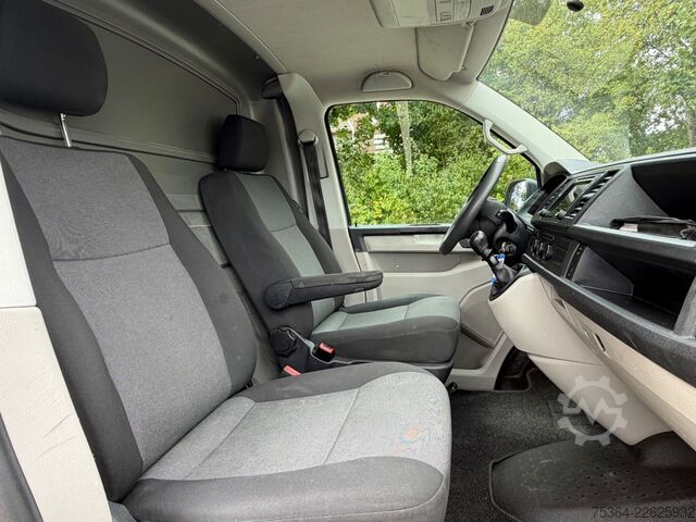 Mikroautobuss VW T6 2.0 Tdi Lang 2xSchiebetür Dieselpumpe Defekt