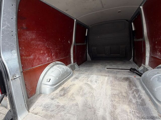 Mikroautobuss VW T6 2.0 Tdi Lang 2xSchiebetür Dieselpumpe Defekt