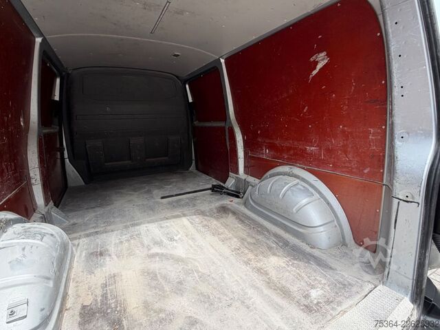 Mikroautobuss VW T6 2.0 Tdi Lang 2xSchiebetür Dieselpumpe Defekt