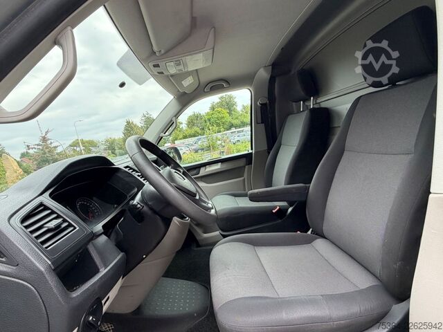 Furgoneta VW T6 2.0 Tdi Lang 2xSchiebetür Dieselpumpe Defekt