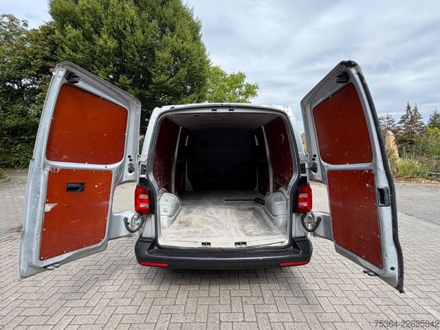 Furgoneta VW T6 2.0 Tdi Lang 2xSchiebetür Dieselpumpe Defekt