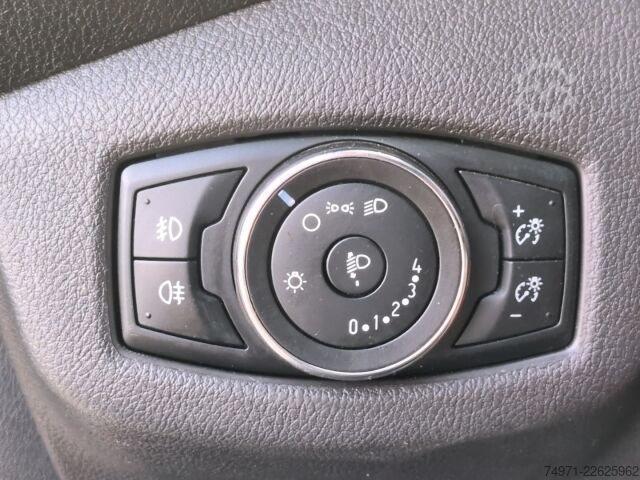 Furgoneta Ford Transit Connect Kasten L1 1.5D*AHK Klima Regale