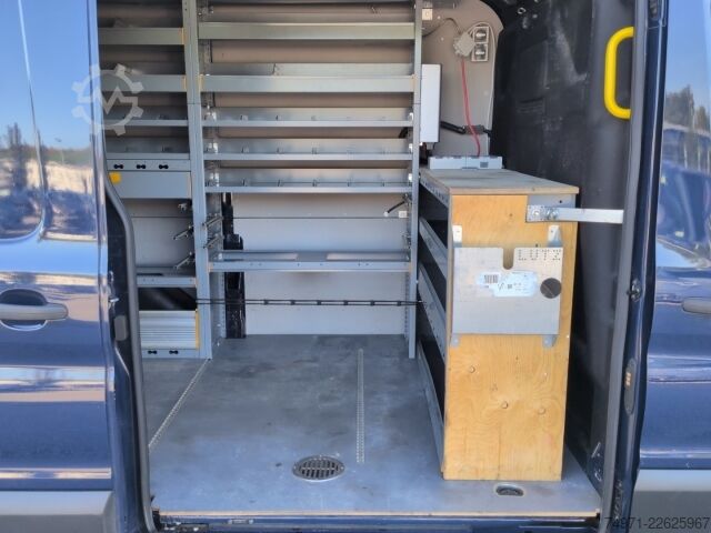 Xe van thùng kín Ford Transit Kasten FT350 L2H2 2.0D*Autom AHK Regale