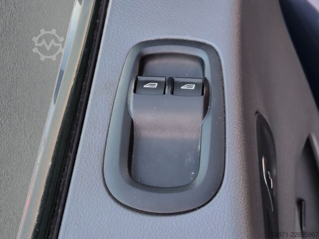 Xe van thùng kín Ford Transit Kasten FT350 L2H2 2.0D*Autom AHK Regale