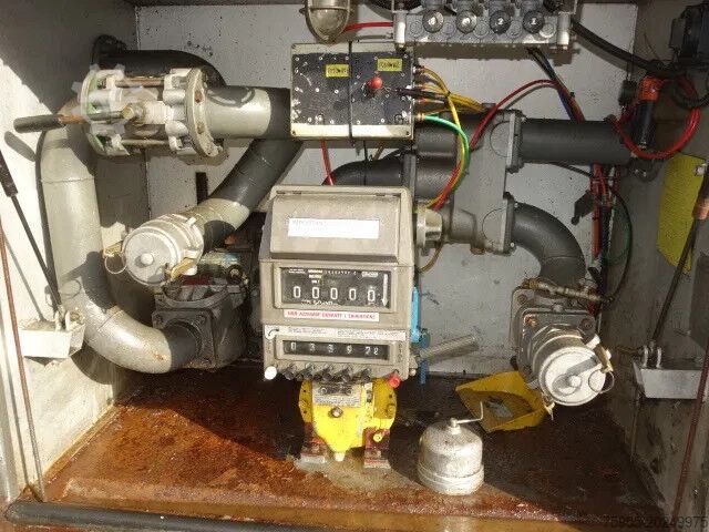 Camion-citerne Volvo FM 360 18000 LITER,MANUALPOMP,MANUALCOUNTER