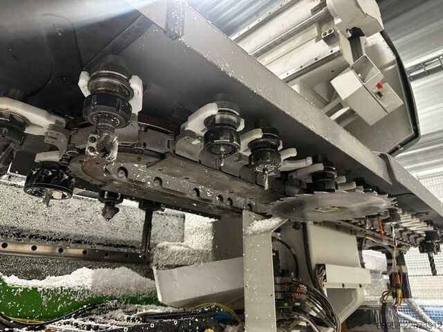 マシニングセンター BIESSE 5 axes Rover C 6.50 CONF3