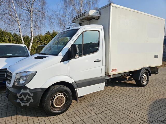 Umpikorja-auto MERCEDES-BENZ Sprinter 313 CDI -32°C 230V THERMO KING 1.HAND