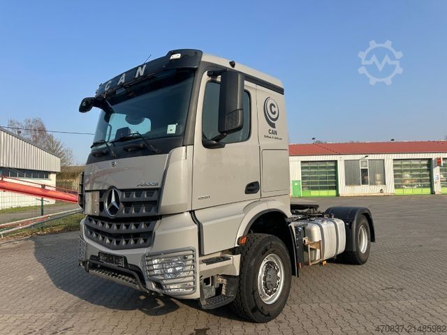 Đầu kéo tiêu chuẩn MERCEDES-BENZ Arocs 1851 4x4 HAD / Retarder
