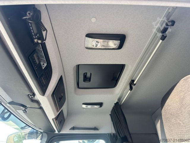 Đầu kéo tiêu chuẩn MERCEDES-BENZ Arocs 1851 4x4 HAD / Retarder