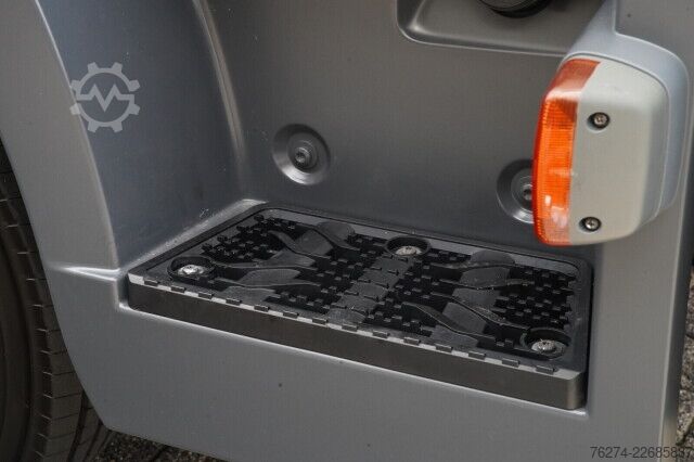 Autocarro con cassone MAN TGL 8.190 Koffer LBW Automatik Anhängerkupplung