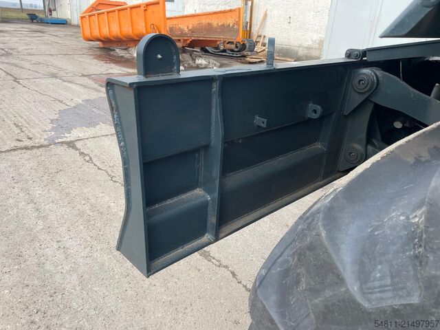 Wózek widłowy Hyundai HW140A