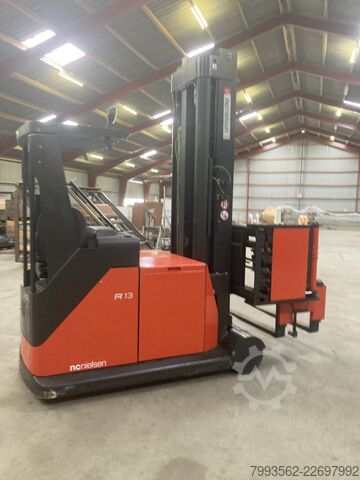 Xe nâng Linde A13