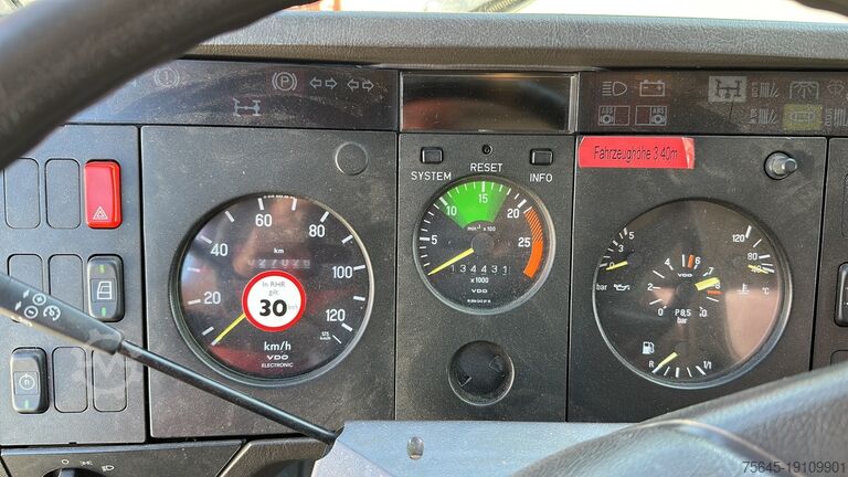 Fire engine Mercedes-Benz SK 2638