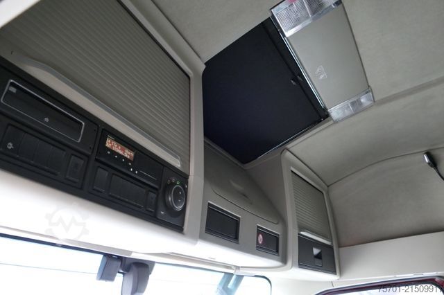 Cabeza tractora de gran volumen VOLVO FH 460 Globetrotter Vollluft 2-Tanks Euro 6