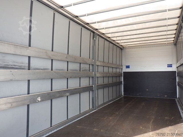 Ciężarówka z płaską platformą MERCEDES-BENZ 1327 L Atego 4 Pritsche 7,3m/LBW/AHK/Klima/55tkm