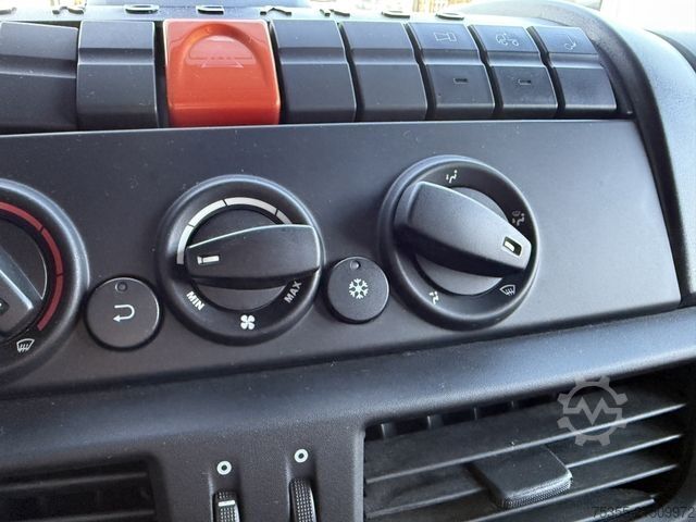 Kælivörubíll IVECO EuroCargo ML160E28 Misubishi TU85SA Tiefkühl LBW