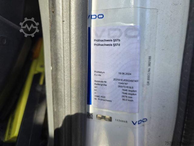 ফ্ল্যাটবেড ট্রাক, টার্প সহ IVECO 120E25 Pritsche&Plane,Ladebordwand 1,5 To