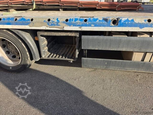 টাও ট্রাক MAN 26.400 TGX mit Baustoffplateau, geteilte Rampen