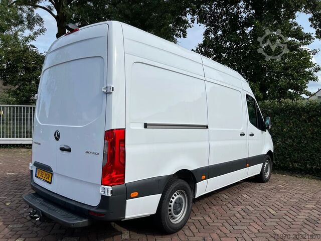 Van double cab Mercedes-Benz Sprinter 317 1.9 CDI L2H1