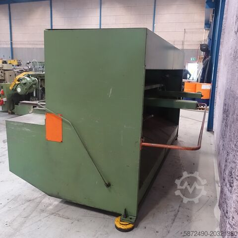Ricih guillotine hidraulik Haco HS 2513