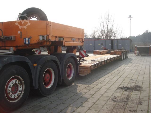 Nízkopodlažný náves GOLDHOFER STZ VL4-47/80 Tiefladerauflieger 4xLenk+Funk