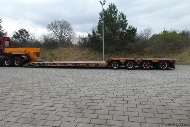 Nízkopodlažný náves GOLDHOFER STZ VL4-47/80 Tiefladerauflieger 4xLenk+Funk