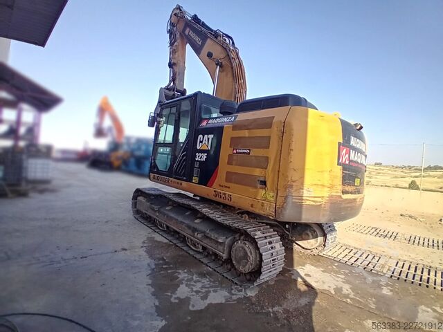  Caterpillar 323FLN IHC