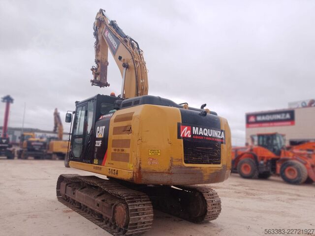  Caterpillar 323FLN IHC