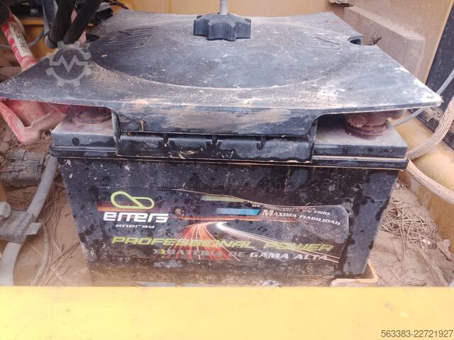  Caterpillar 323FLN IHC