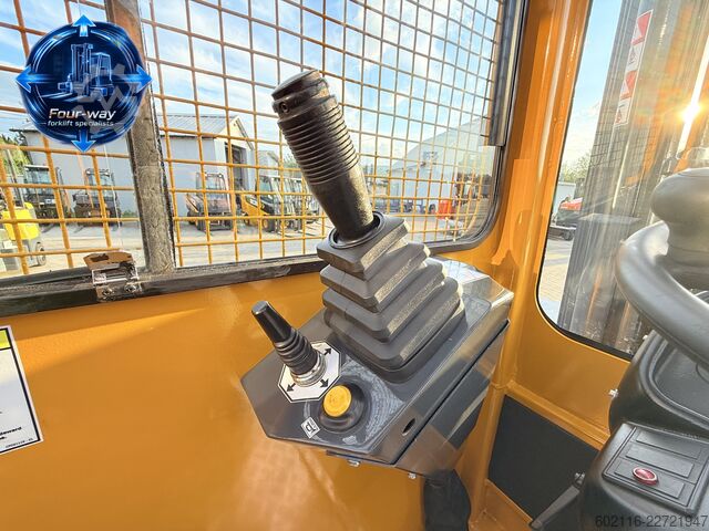 Combilift C5000SL DIESEL TRIPLEX 6100 POSITIONER