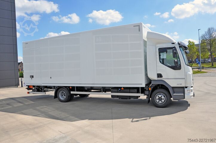 מזוודה DAF XB 230 FA 4x2 ST958 12T Powerline - Plywood 730...
