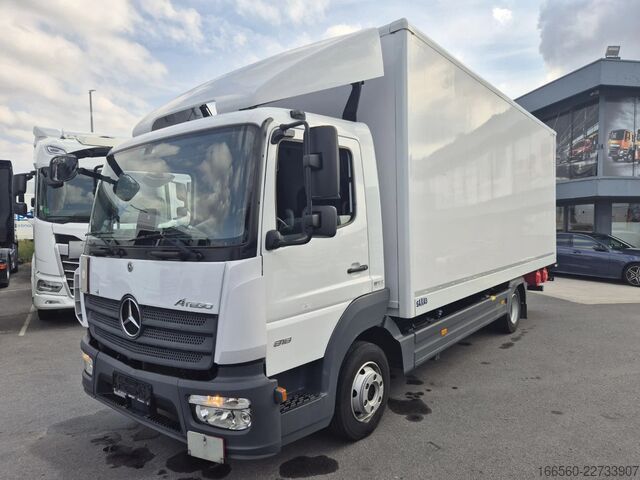 Затворен контейнер Mercedes-Benz Atego 818 L