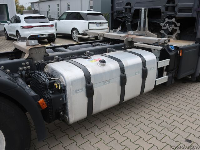 Wechselfahrgestell LKW Scania R 450 62x Lenkachse Ladebordwand