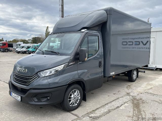 Laatikkoauto IVECO 35S21HA8/P Koffer u. Labowa LED HI-MATIC