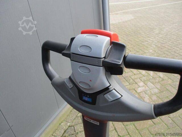 ручная гидравлическая тележка TOYOTA LWE180